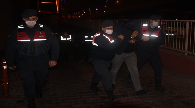 TAKSİ TABELASINDA UYUŞTURUCU