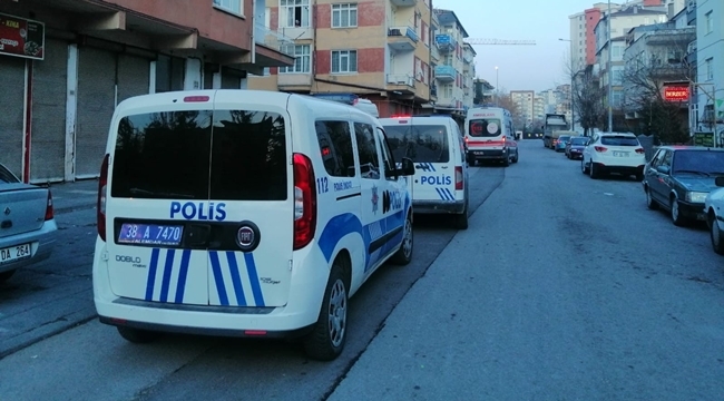 YAŞLI ADAM ÖLÜ OLARAK BULUNDU