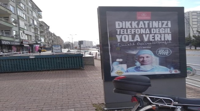 EMNİYETTEN BİLBOARDLU BİLGİLENDİRME