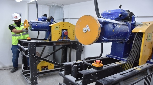 GÜVELİ ASANSÖRDE KOCASİNAN 1 NUMARA