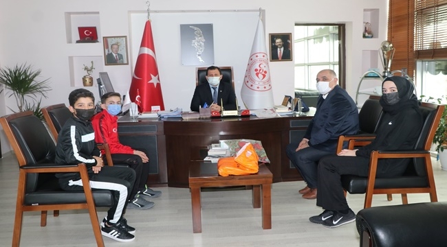 KABAKCI KARATECİLERİ AĞIRLADI