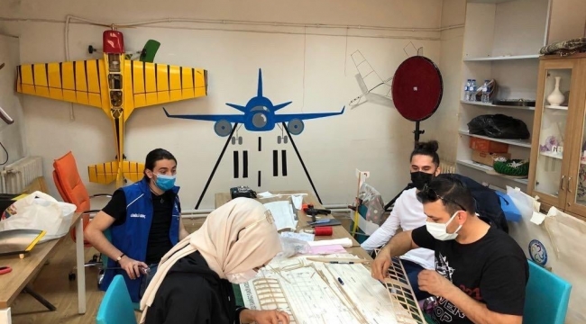 KABAKCI KURSİYERLERİN SERTİFİKALARINI  VERDİ