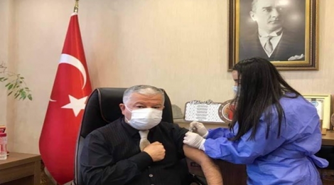 KAYMAKAM KORONA VİRÜS AŞISI OLDU