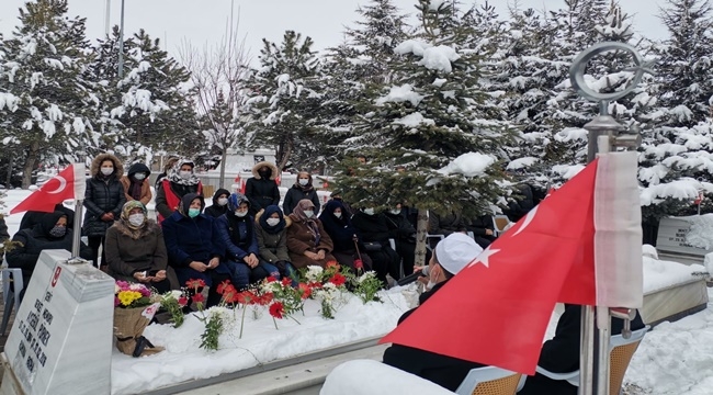 KAYSERİ'NİN İLK KADIN ŞEHİDİ ANILDI