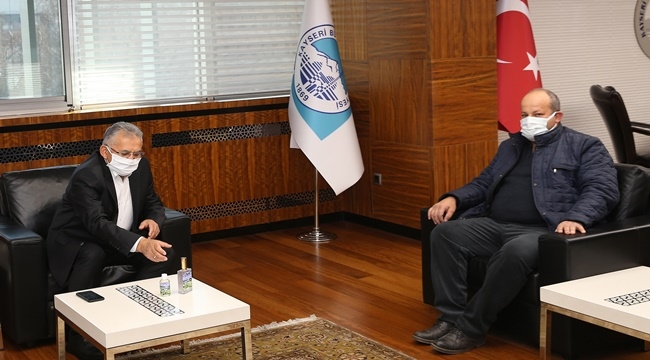 KORAMAZ'DAKİ LAVANTALARDAN YAĞ VE KOLONYA ÜRETİLDİ