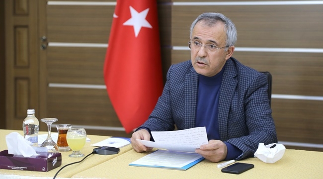 ÖZKAYA: '2021 YILINDA DARALMA YAŞANABİLİR'