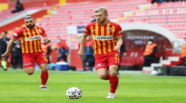 RESMİ TAKIM KADROSU BİLDİRİLDİ