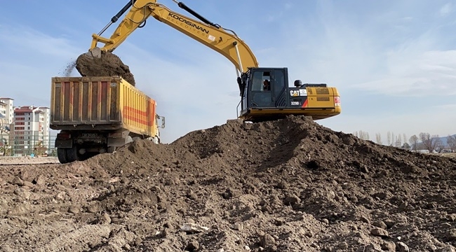 'ŞEHRİN ALT VE ÜST YAPISINI GELECEĞE HAZIRLIYORUZ'