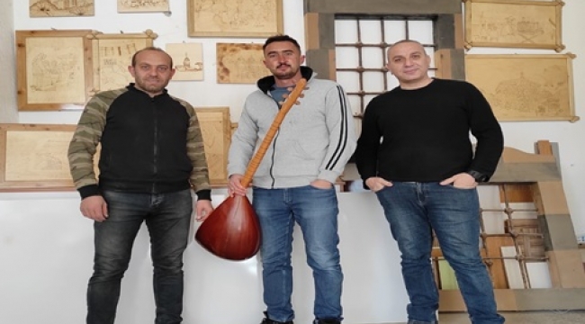 TOMARZA'YA TÜRKÜ YAZDI