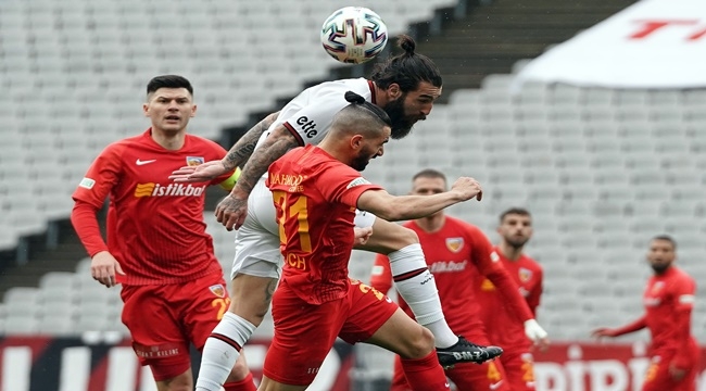 3 MAÇ SONRA GALİBİYETLE TANIŞTI