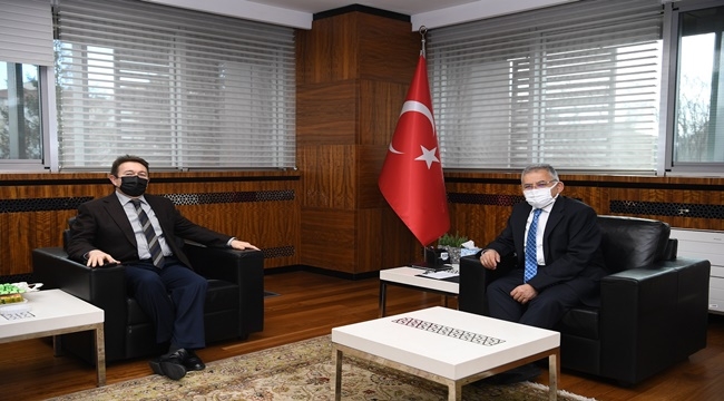 AGÜ REKTÖRÜ’NDEN BÜYÜKKILIÇ’A VEDA ZİYARETİ