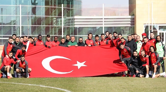 ANTREMANDA ŞEHİTLERİ UNUTMADILAR