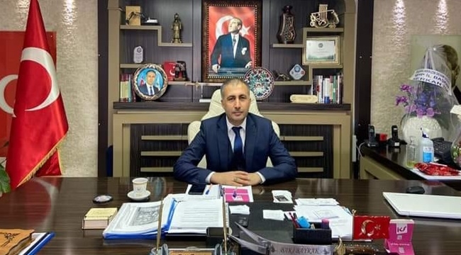 BAYRAK'TAN KADINLARA JEST