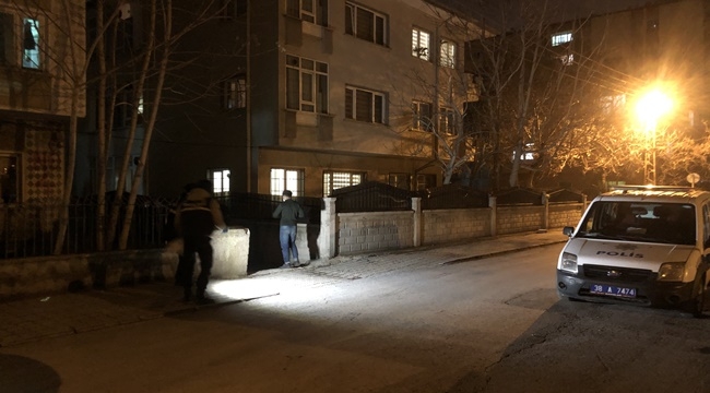 BIÇAKLI KAVGADA  1'İ AĞIR 2 KİŞİ YARALANDI