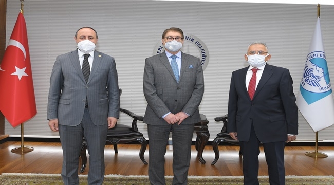 BÜYÜKKILIÇ: AFGAN BAKANI AĞIRLADI