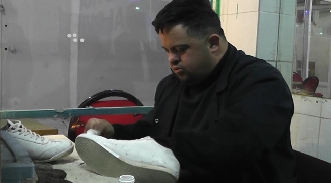 DOWN SENDROMLU GÜL: '13 YILDIR BU İŞLE UĞRAŞIYORUM'