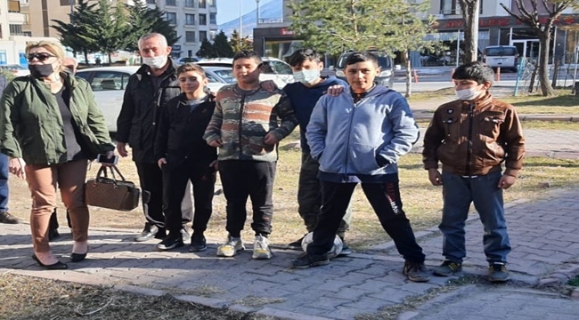 GÜLTEPE'Lİ MİNİKLER SAHA İSTEDİ