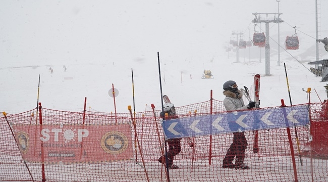 KAR YAĞIŞI TURİZMCİLERİ SEVİNDİRDİ