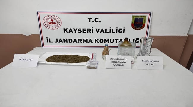KAYSERİ'DE 350 GRAM BONZAİ ELE GEÇİRİLDİ