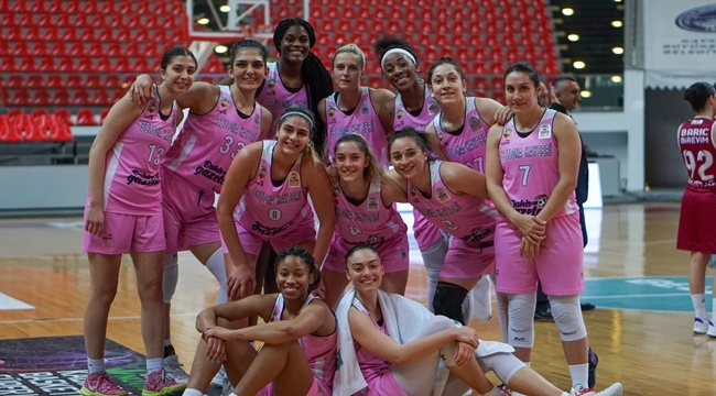 KIZLAR KÜMEDE KALMAYI GARANTİLEDİ