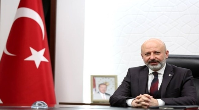 MEHMET AKİF ERSOY'U RAHMETLE ANIYORUZ