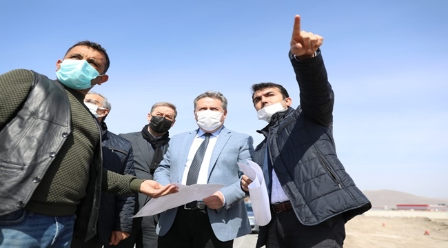 SERBEST BÖLGEDE YOL ÇALIŞMASI