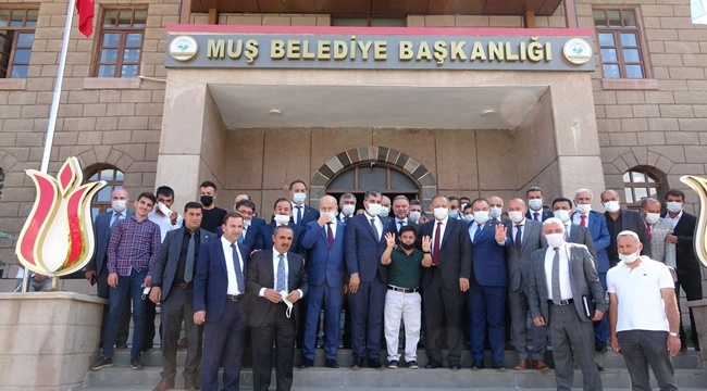ÖZHASEKİ: "HIRSIZLIKLARA BAKIN HEPSİNİN ALTINDA CHP VARDIR"