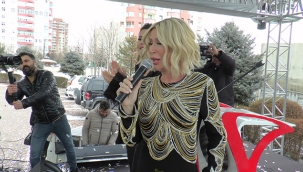 GÜZELLİK MERKEZİ, 3. YILINI SEDA SAYAN’LA DOLU DOLU KUTLADI