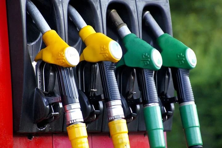MOTORİNE ZAM BEKLENİYOR