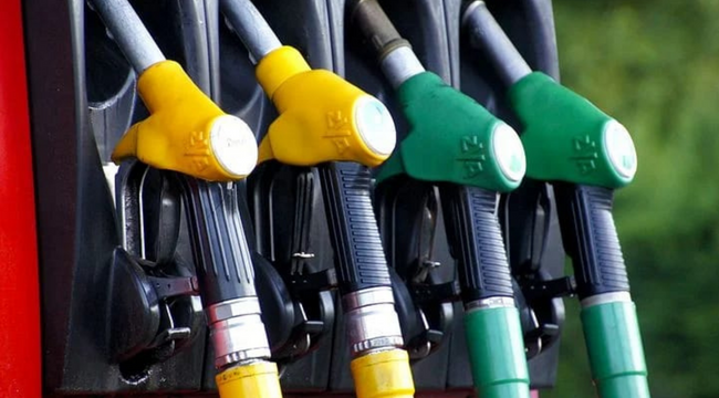 MOTORİNE ZAM DÜŞÜRÜLEREK ERTELENDİ