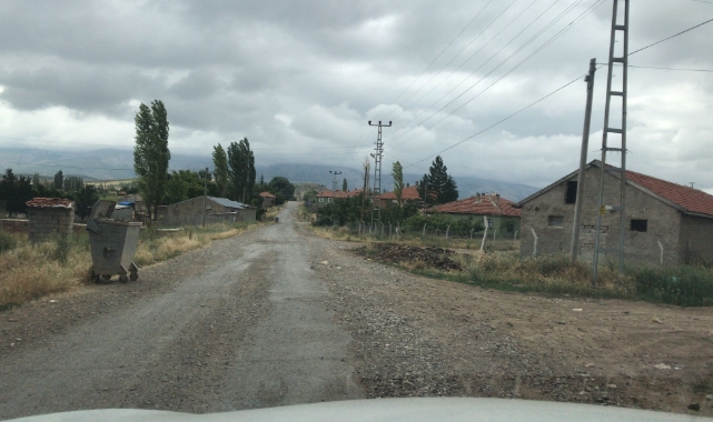 GÖMÜRGEN’İN YOL ÇİLESİ