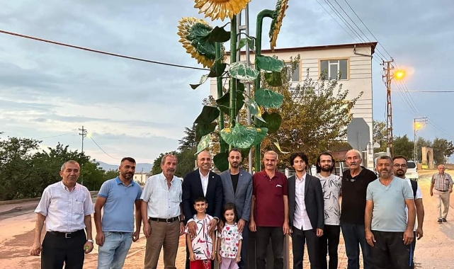 VEKİL GENÇ SORUNLARI DİNLEDİ