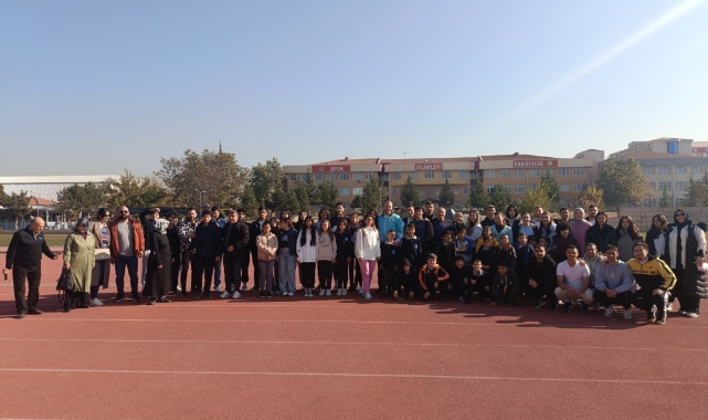 ERÜ ÖĞRENCİLERİNDEN ANLAMLI ETKİNLİK