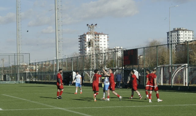 ÖZVATAN GERİDEN GELEREK KAZANDI