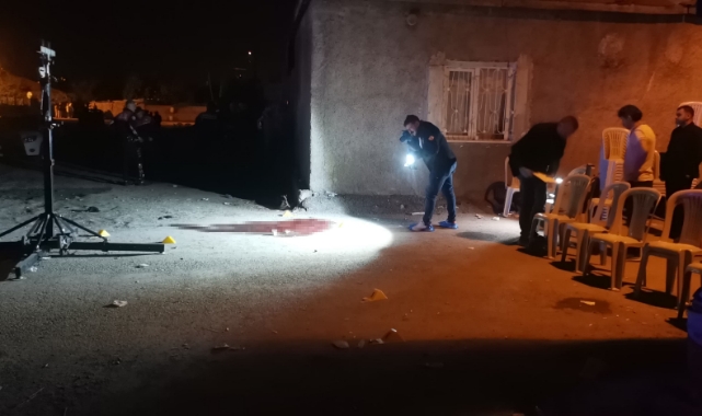 DÜĞÜNDE KUZENİNİ BÖYLE VURDU