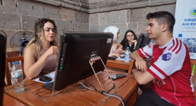 BÜYÜKŞEHİR'İN ÜCRETSİZ TERCİH DANIŞMANLIĞI HİZMETİ