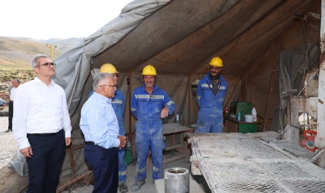 ERCİYES'TE SICAK SU SONDAJ ÇALIŞMALARI ARALIKSIZ SÜRÜYOR