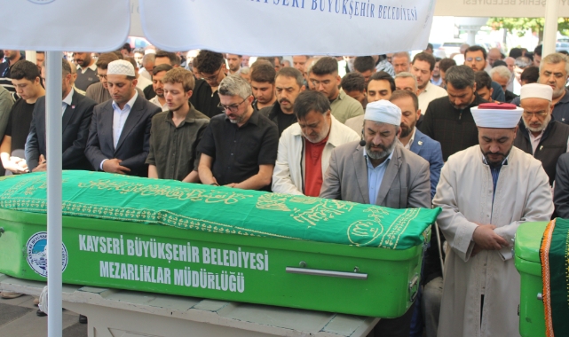 MEHMET KABAK SON YOLCULUĞUNA UĞURLANDI