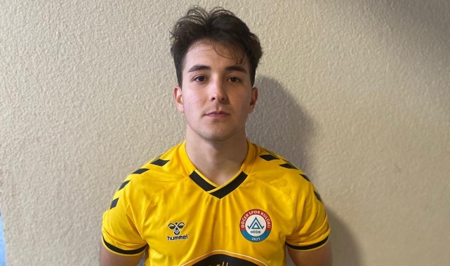 SAMET TÜRK'TEN 1 MAÇTA 6 GOL BİRDEN