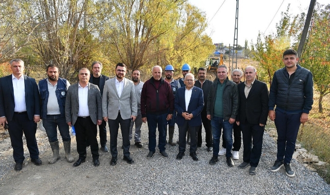 BÜYÜKKILIÇ'TAN 'HİZMET DOKUNUŞU'