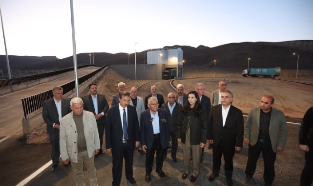 BÜYÜKKILIÇ'TAN YEŞİLHİSAR'DAKİ KATI ATIK TRANSFER İSTASYONU'NA ZİYARET