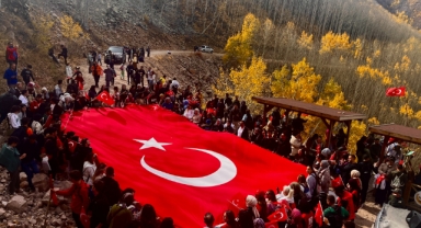 CUMHURİYET COŞKUSU ORTASEKİ'DE DOĞAYLA BULUŞTU