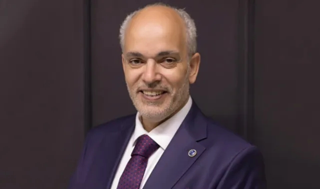 ELVAN ÖZTÜRK: “AÇ ÇOCUKLARIN OLDUĞU BİR ÜLKEDE GELECEK AYDINLIK OLAMAZ”