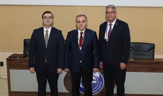 ERÜ'DE 'KÜRESEL SÜRDÜRÜLEBİLİRLİK VE KALKINMA KONGRESİ' DÜZENLENDİ