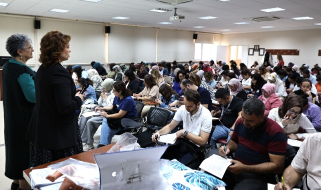 ERÜ HASTANELERİ'NDE ANNE SÜTÜ VE TAMAMLAYICI BESLENME EĞİTİMİ DÜZENLENDİ