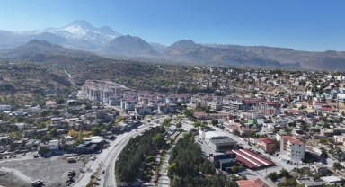 HACILAR'DA 124 KONUT, SAHİPLERİNE KAVUŞUYOR
