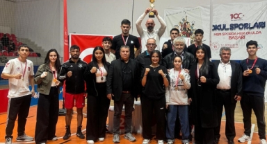 KAYSERİ'DE ŞAMPİYONLUK GEÇİDİ