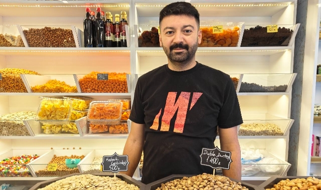 KURUYEMİŞ FİYATLARI DURDURULAMIYOR