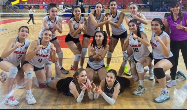 KVK YILDIZ KIZLAR FARKLI BAŞLADI