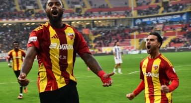 1 MAÇTA 3 GOL ATTILAR